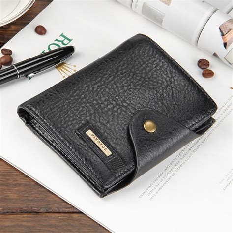 high quality leather wallets for men.